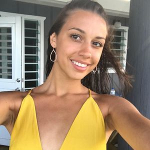 Meet your Posher, Victoria